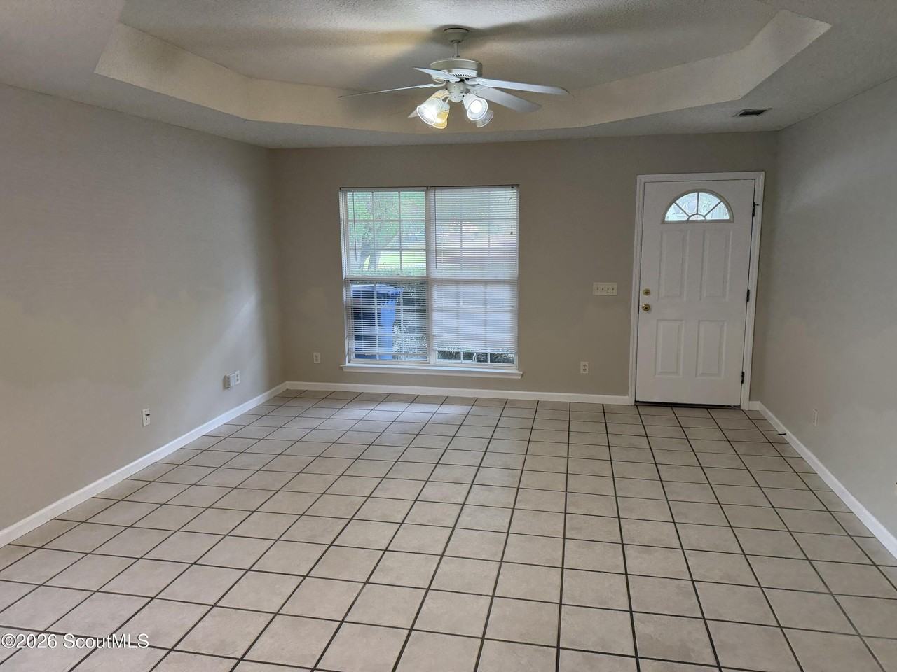 302 Windridge Dr - Photo 2 of 17