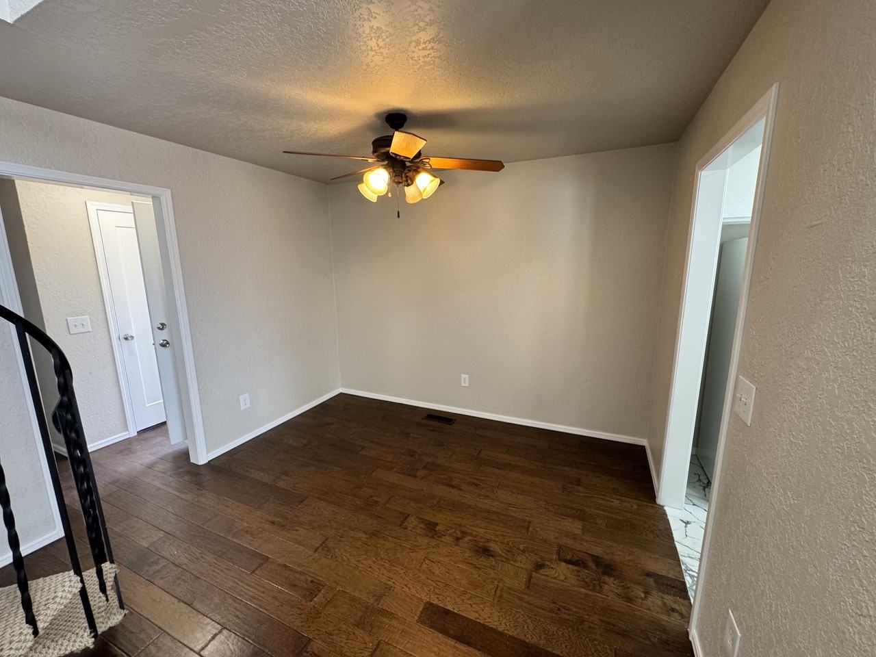 405 Sundance Ln #1 - Photo 4 of 14