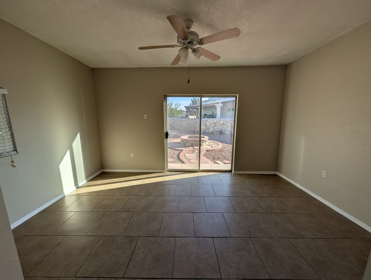 805 Bonnie Ct #1 - Photo 3 of 19