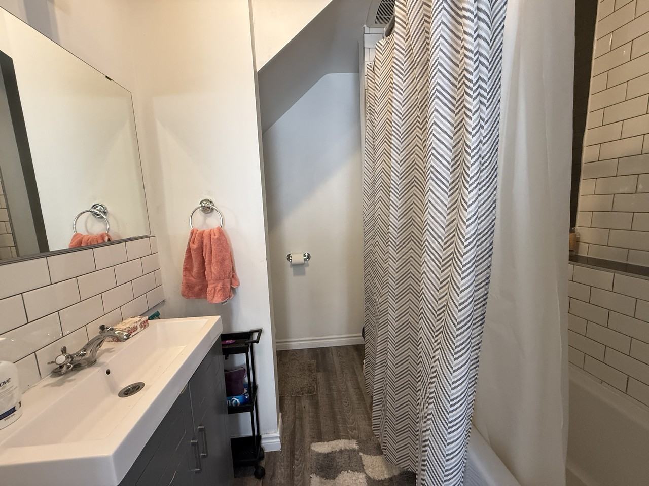 212 Sheridan St #2 - Photo 6 of 8