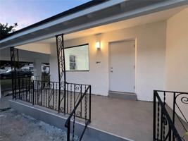 featured image of 2441 Nw 32nd St