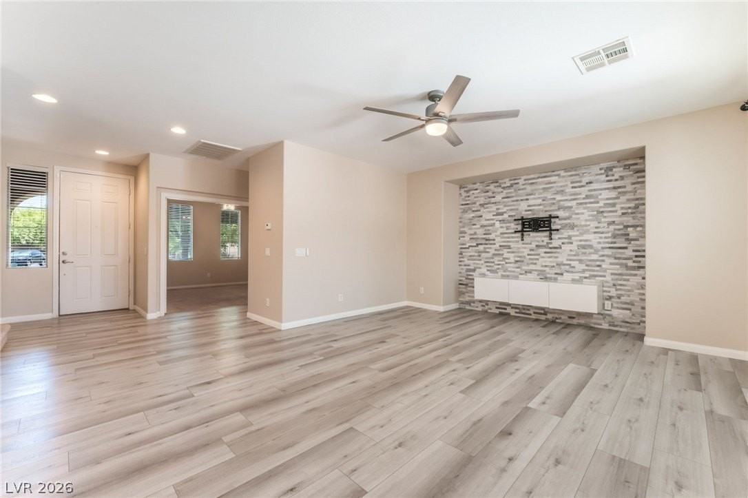 9440 Highview Rock Ct - Photo 4 of 23