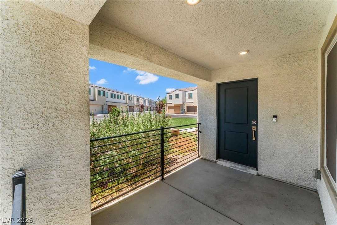 3545 Golden Chariot Ave - Photo 3 of 22