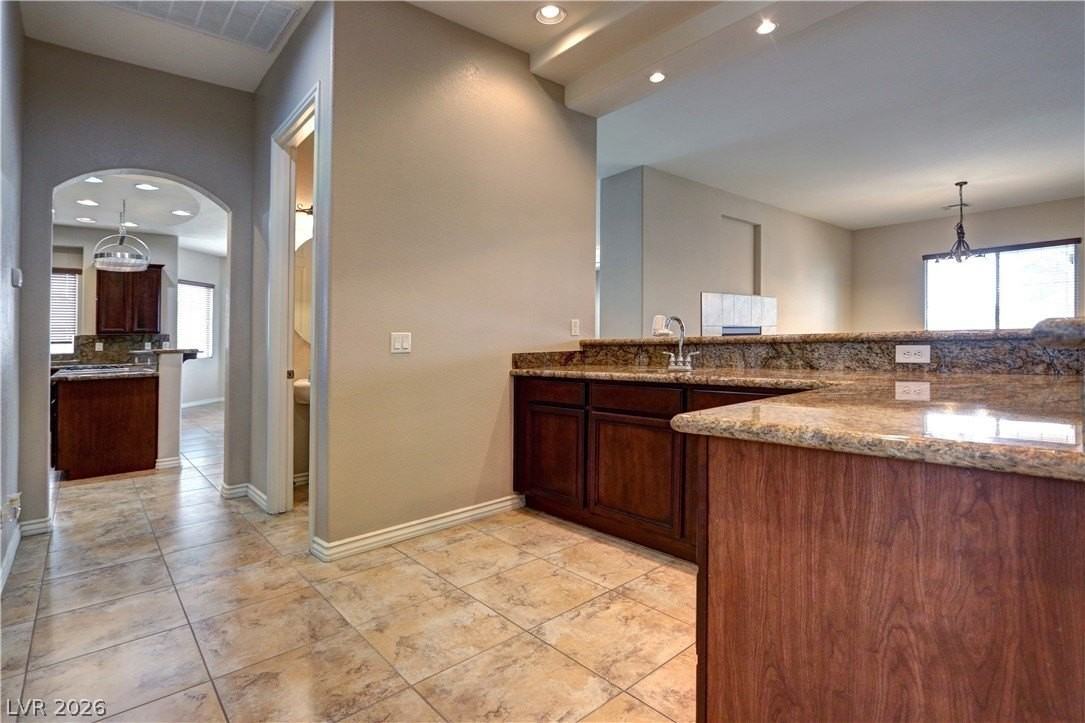 7560 Prancing Pony Ct - Photo 7 of 27