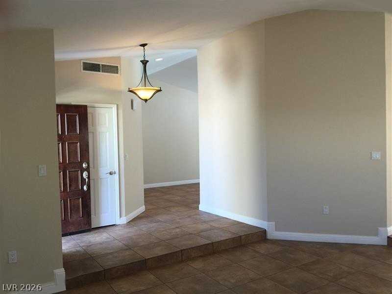 6829 Laredo St - Photo 3 of 22