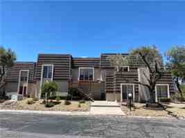 featured image of 3911 Cambridge St #4