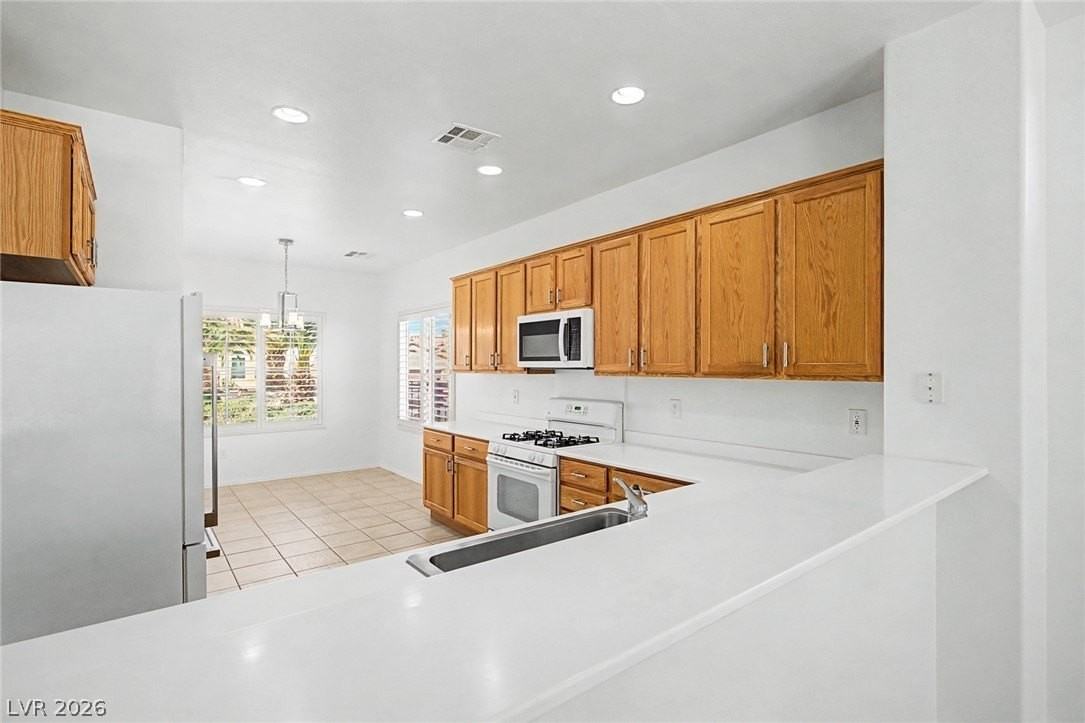 2108 Mardela Springs Ct - Photo 7 of 35