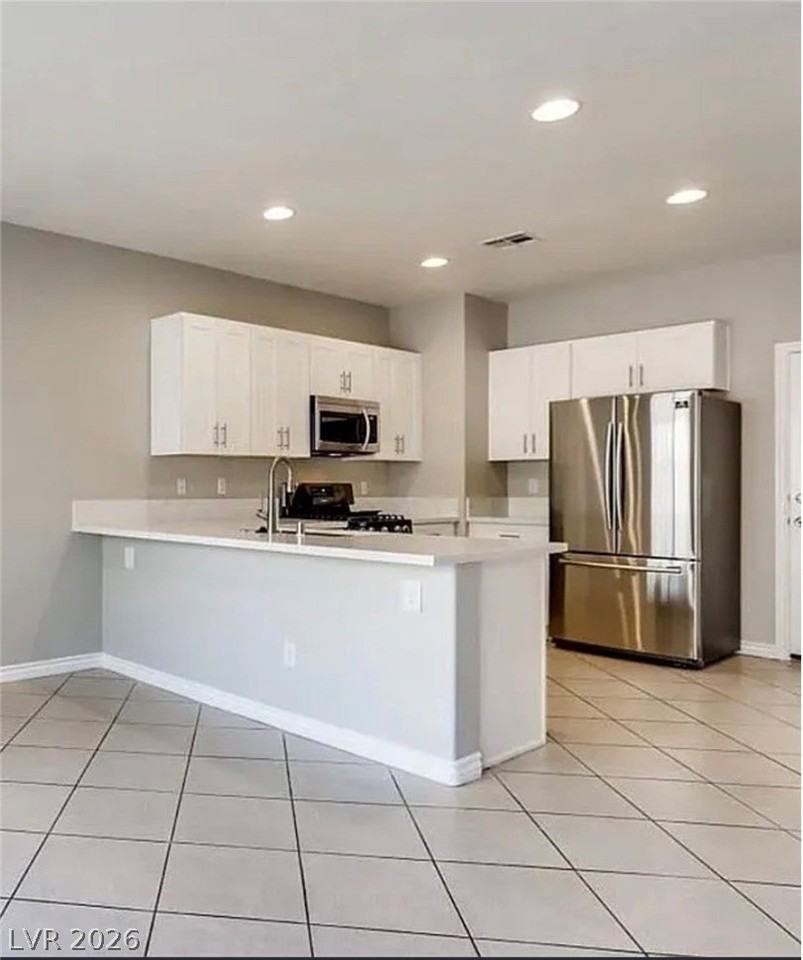 227 Charming Ct - Photo 6 of 17