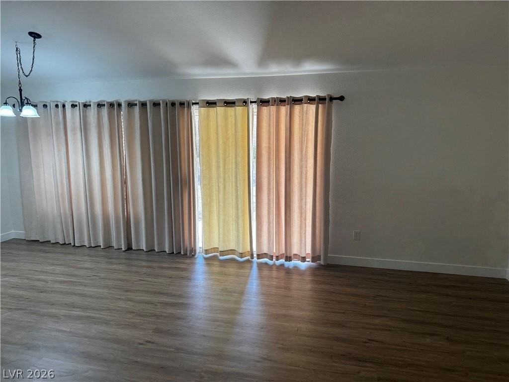 2533 Tumble Brook Dr - Photo 2 of 15