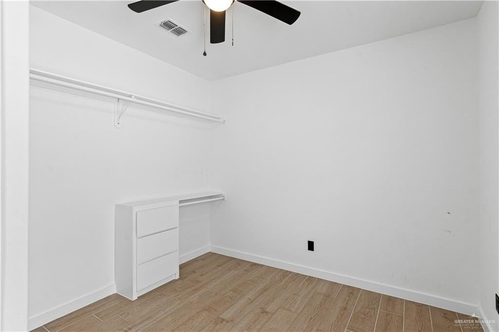 823 N Abbey Ave #3 - Photo 7 of 19