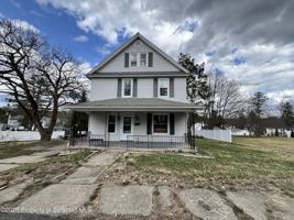 featured image of 207 Midway Ave