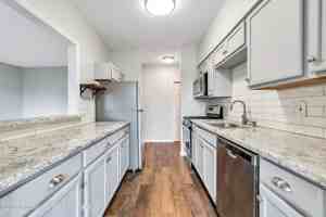 featured image of 1711 Summit Pointe