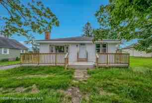 664 Laurel Dr #FRONT - Photo 1 of 1