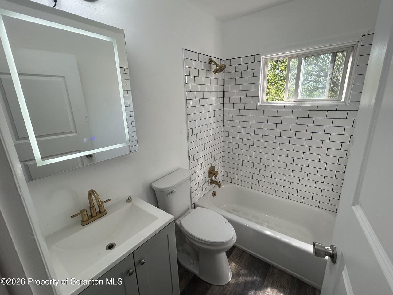 418 Pear St #2ndFL