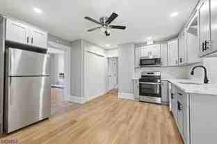 508 2nd St #2 - Photo 1 of 1