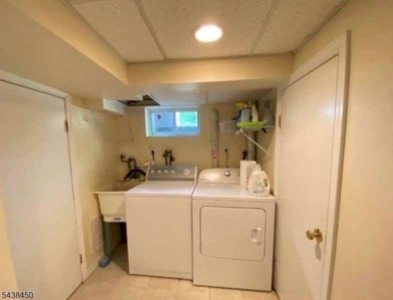 40 Amherst Pl - Photo 4 of 10