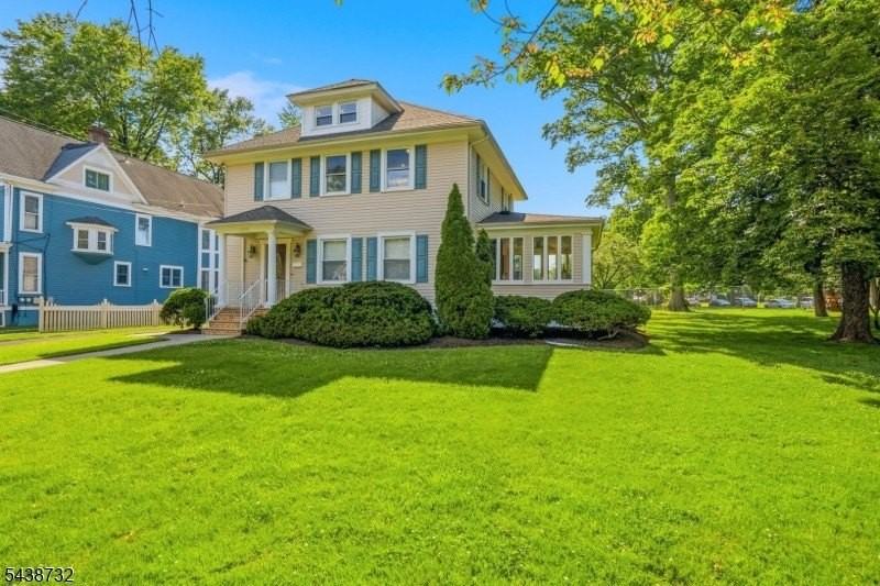 306 Walnut Ave - Photo 2 of 39
