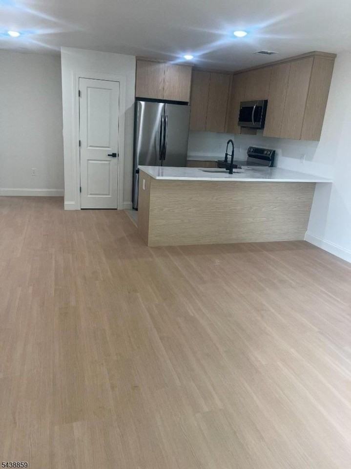 5 Montclair Ave - Photo 3 of 9
