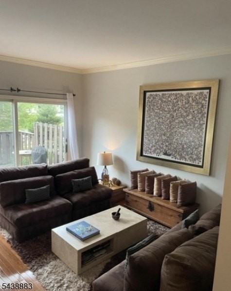 124 Hempstead Ct - Photo 6 of 23