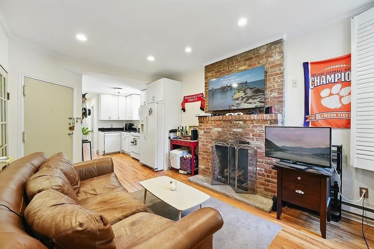 79 Garden St #5 - Photo 3 of 16