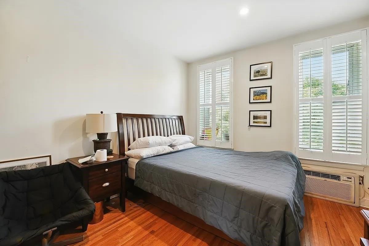 79 Garden St #5 - Photo 6 of 16