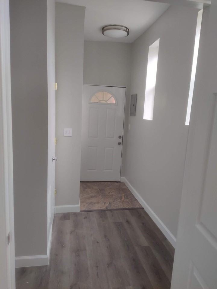 444 Broadway #3R - Photo 6 of 11
