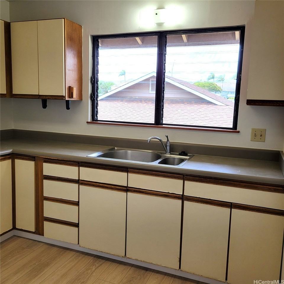 1309 Ala Alii St #A - Photo 4 of 23