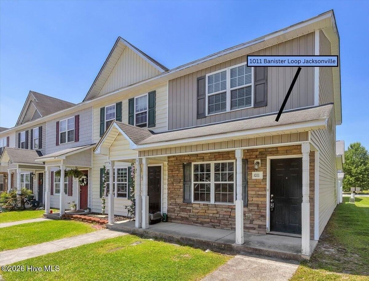 1011 Banister Loop - Photo 2 of 29