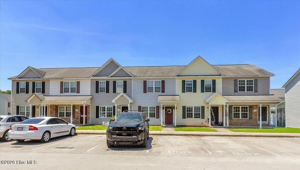 1011 Banister Loop - Photo 5 of 29