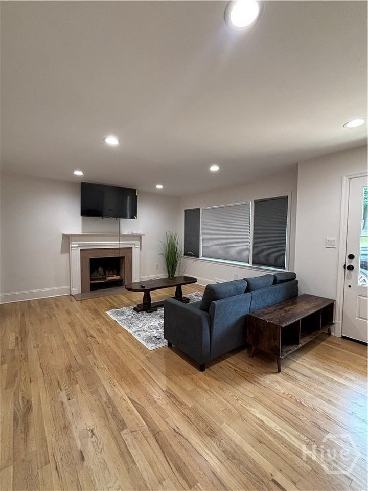 120 Mcleroy Dr - Photo 6 of 12