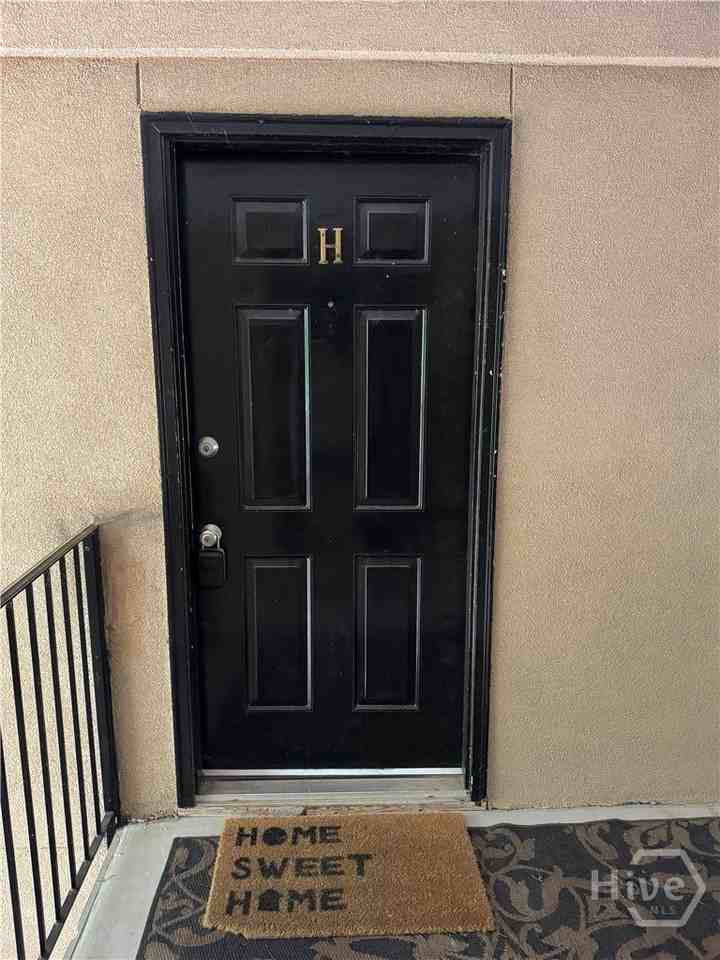 100 Downing Way #H - Photo 2 of 18