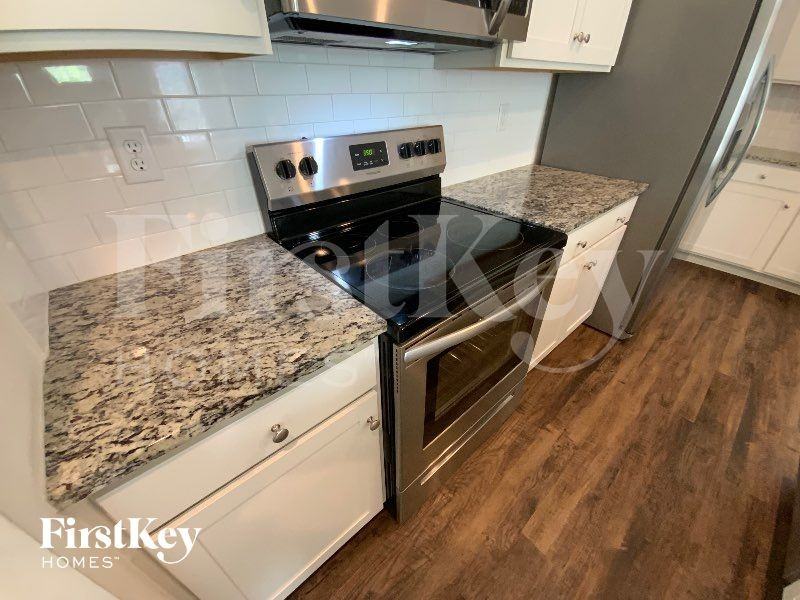 10755 Rivergate Dr Nw - Photo 4 of 10