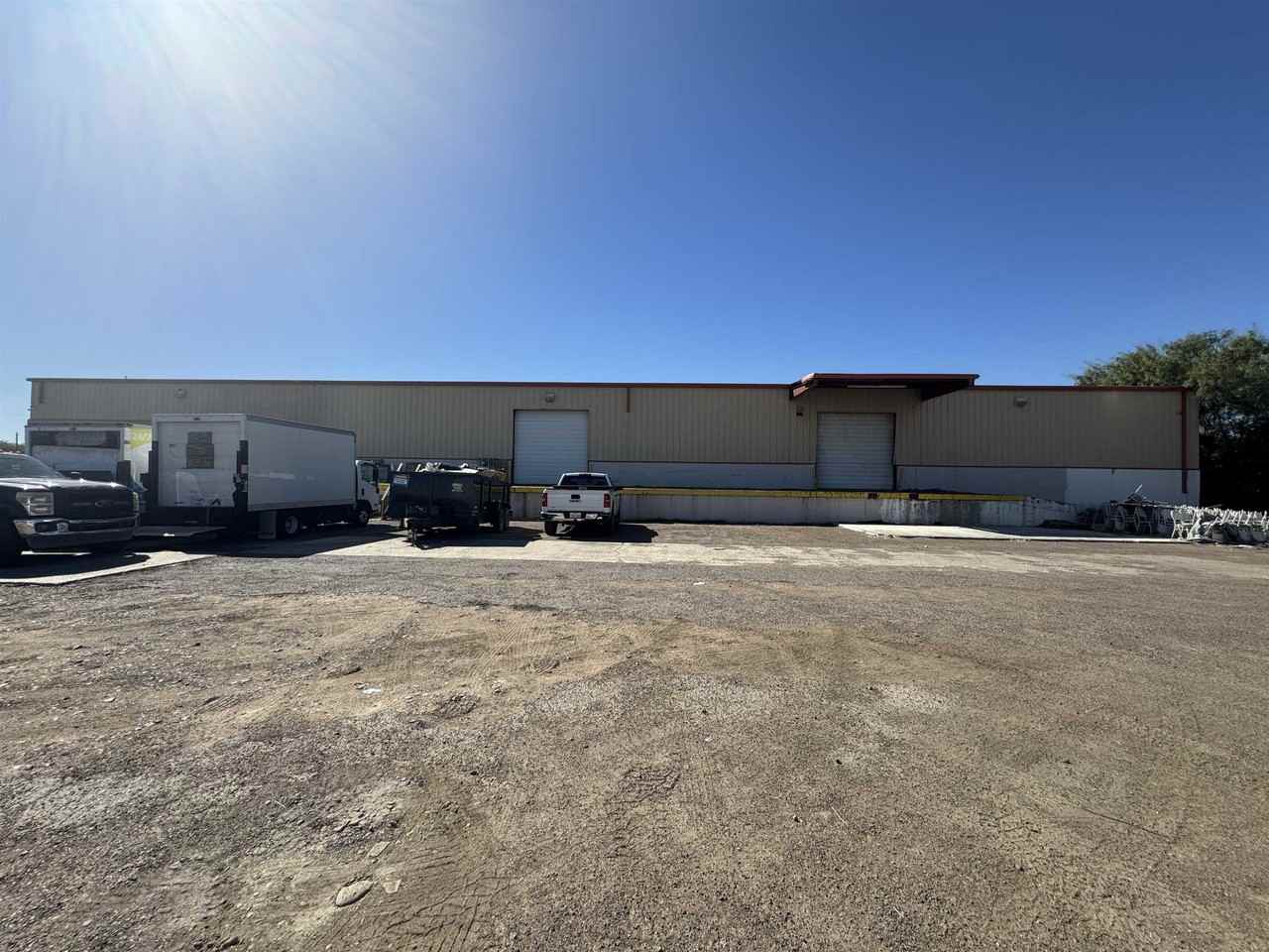 109 Flecha Ln - Photo 4 of 17