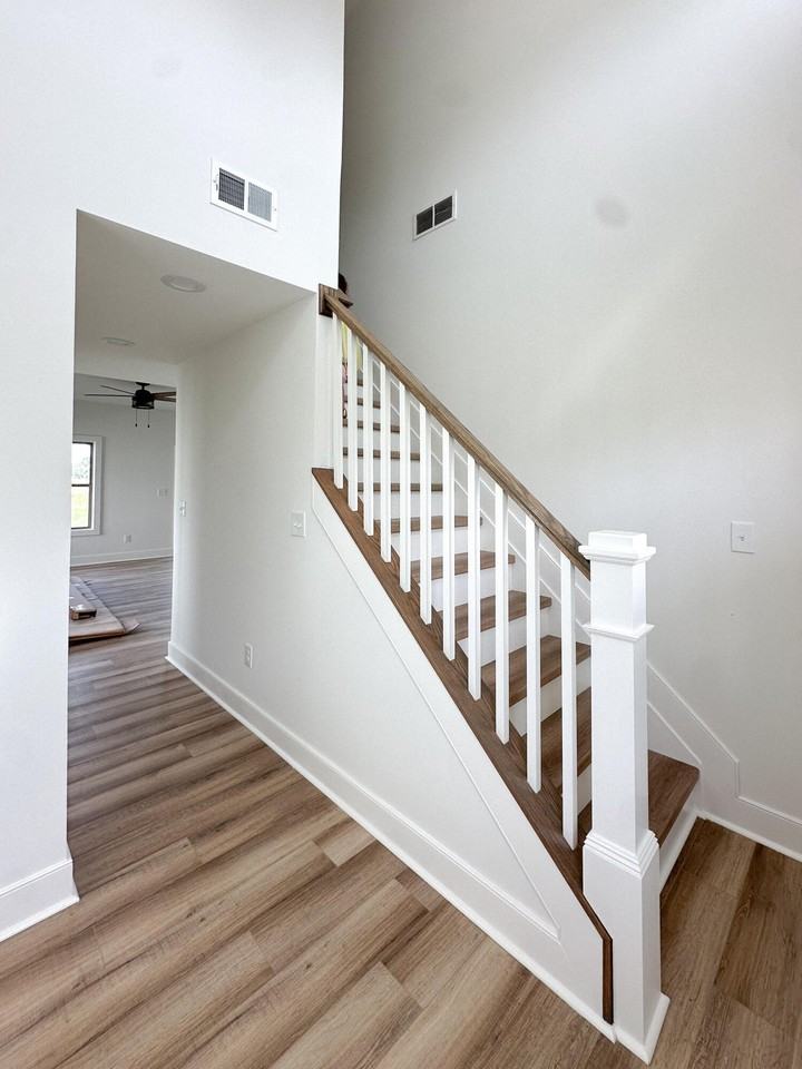 219 Krauss Dr - Photo 7 of 23