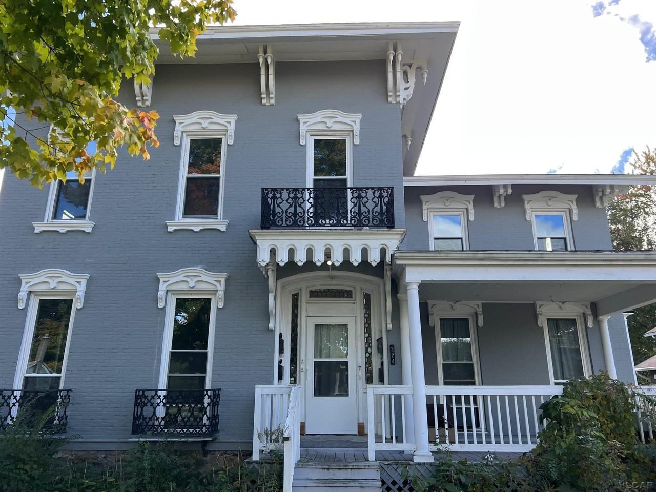 224 E Front St #3