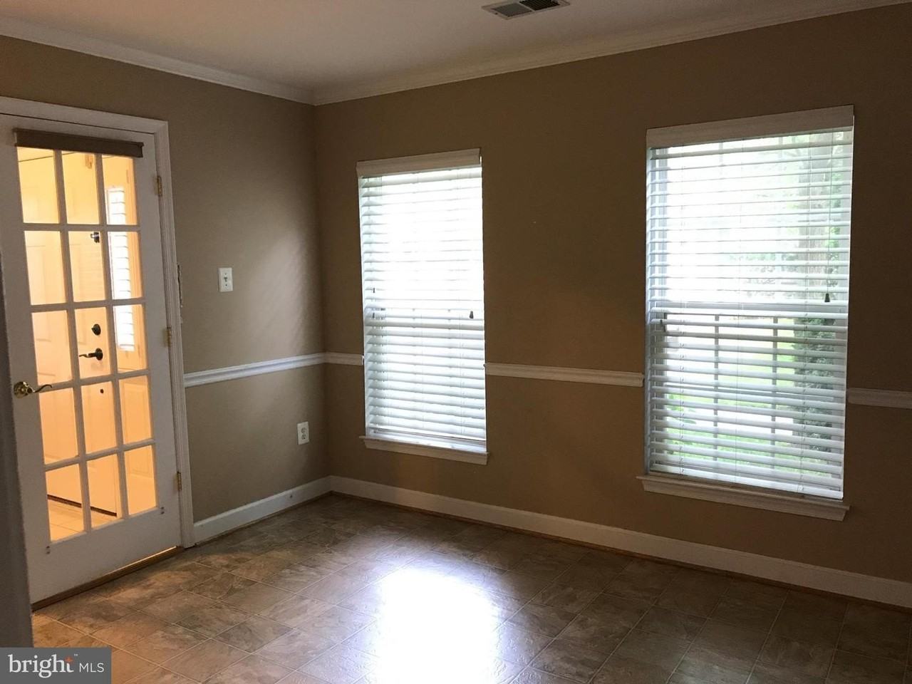 421 Leaning Oak St - Photo 3 of 23
