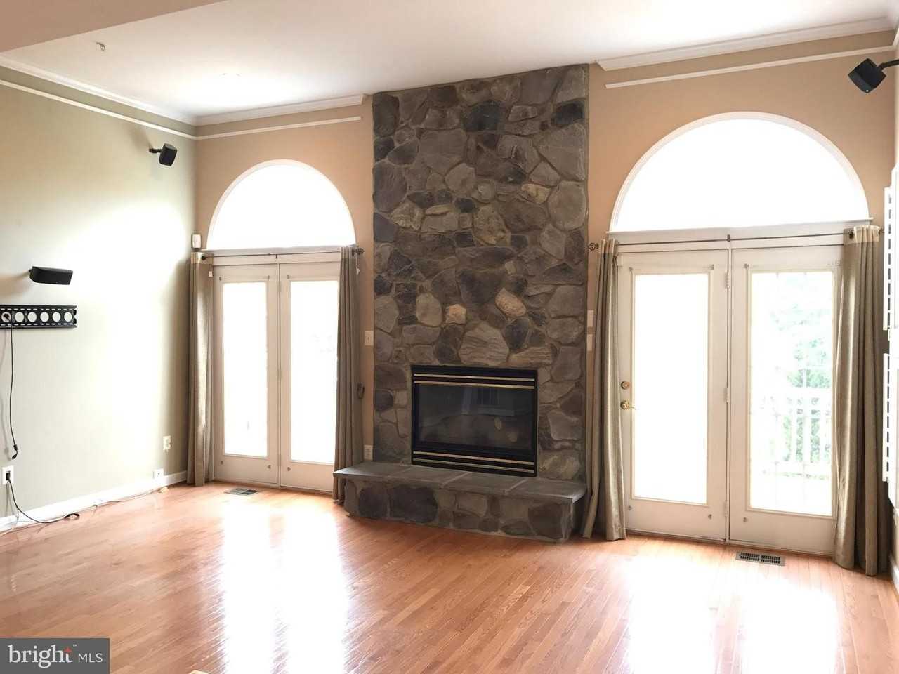 421 Leaning Oak St - Photo 7 of 23