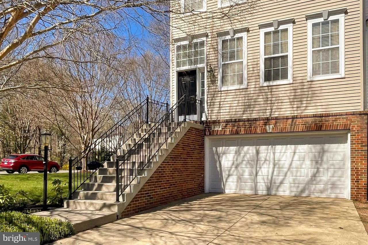 21510 Iredell Ter - Photo 3 of 45