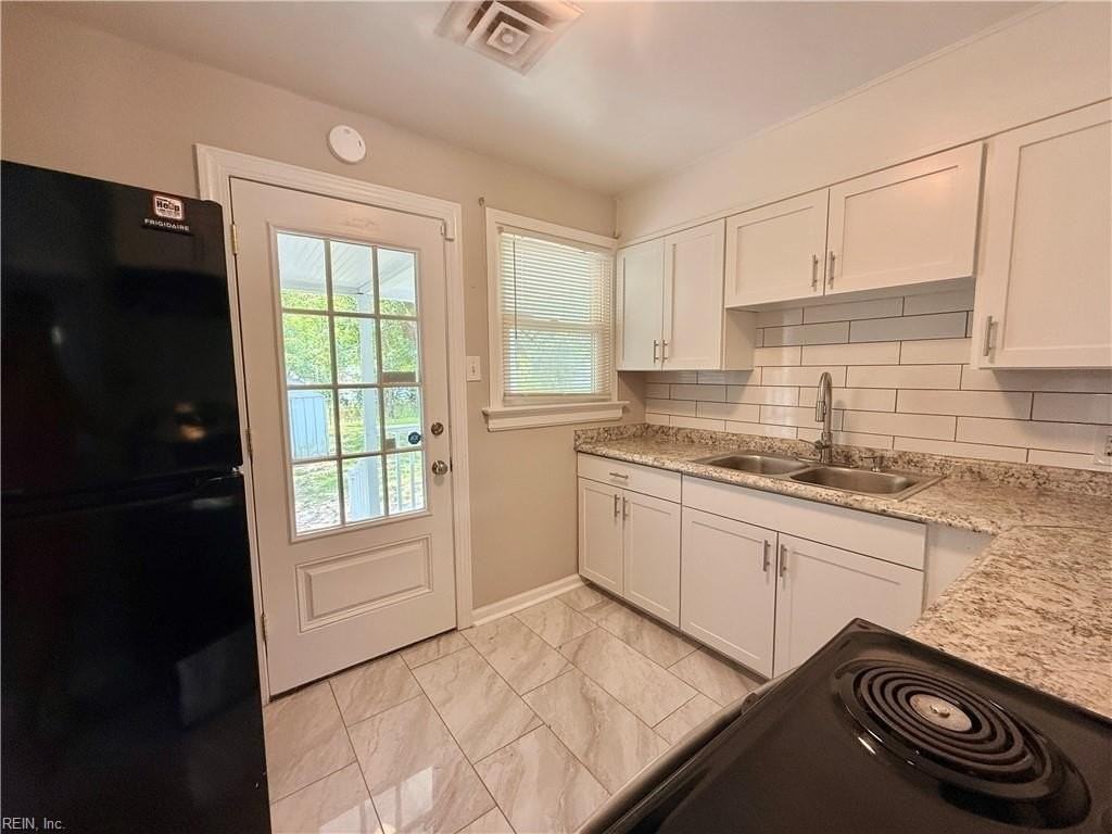 1182 Duncan Dr - Photo 6 of 14
