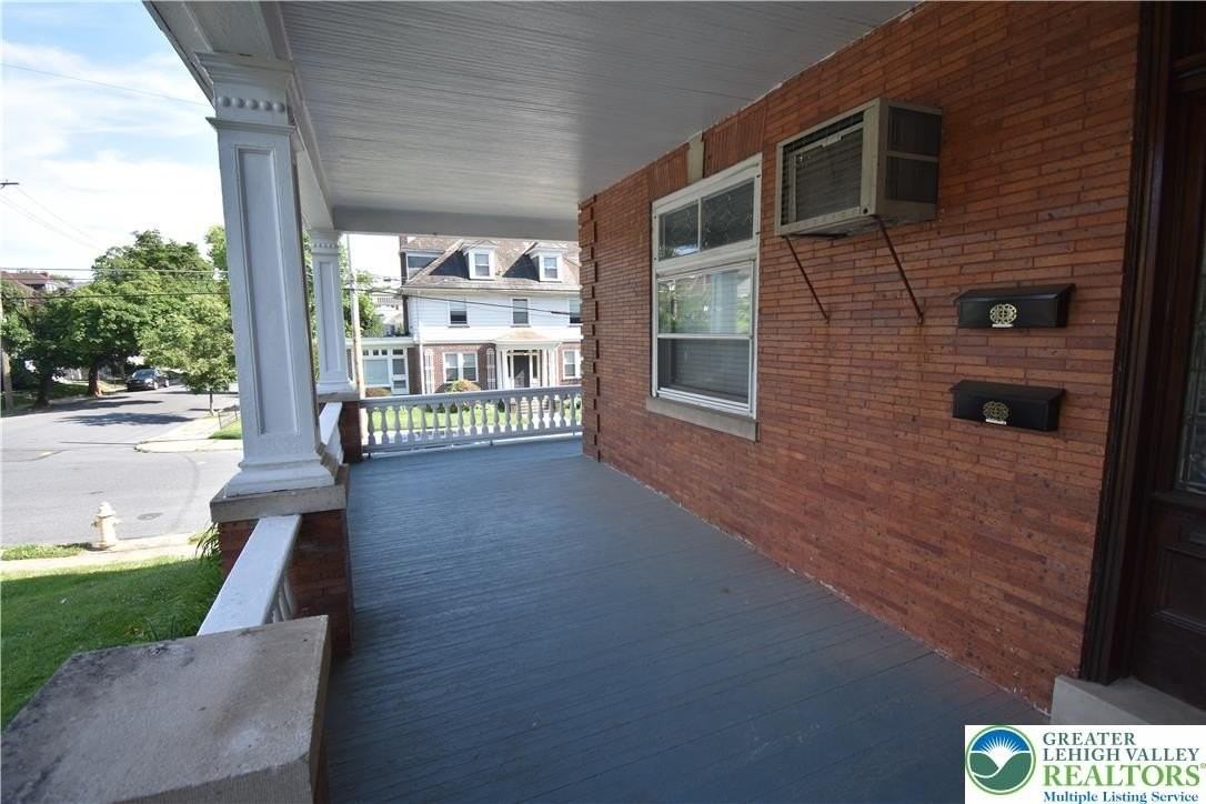 700 Hamilton St #2 - Photo 2 of 14