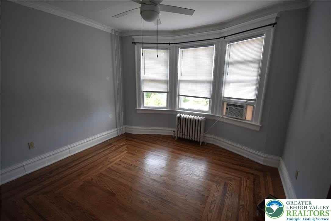 700 Hamilton St #2 - Photo 7 of 14