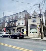 featured image of 716 E 4th St #3