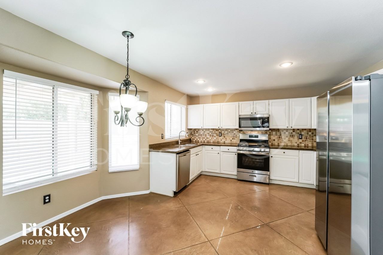 10205 E Sonoran Heights Pl - Photo 5 of 15