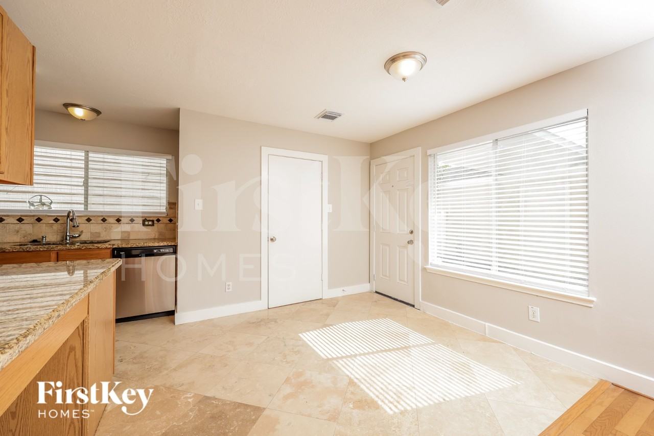 18819 Atasca Oaks Dr - Photo 6 of 19