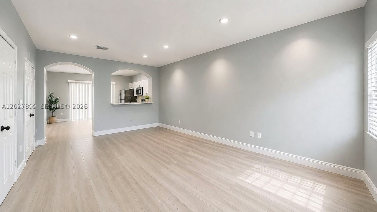 16914 Sw 137th Pl #16914 - Photo 4 of 27