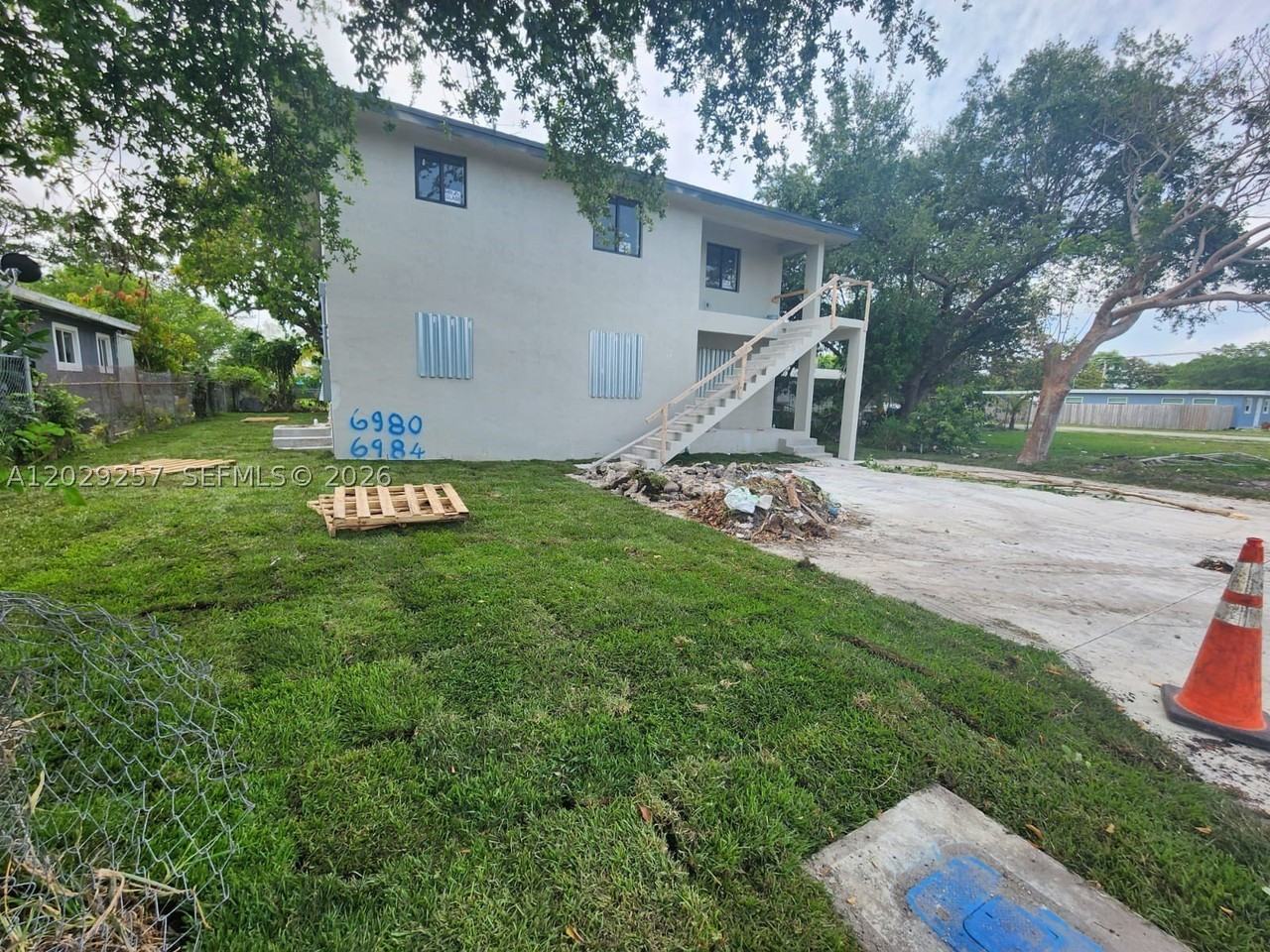 2970 Nw 48th St #2970 - Photo 2 of 2