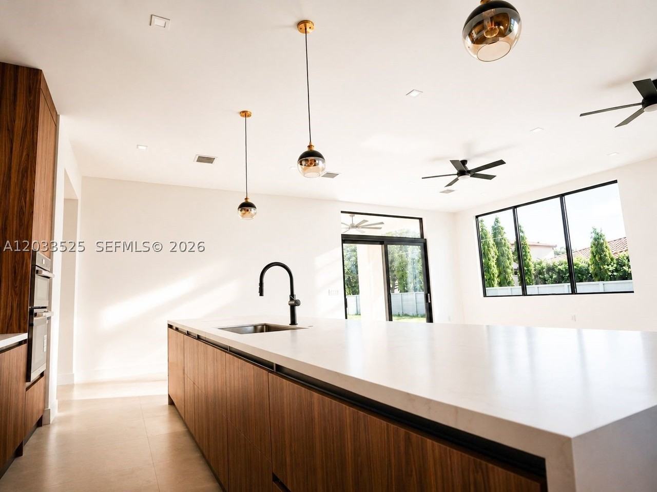 13023 Davie Oaks Dr #0 - Photo 5 of 11