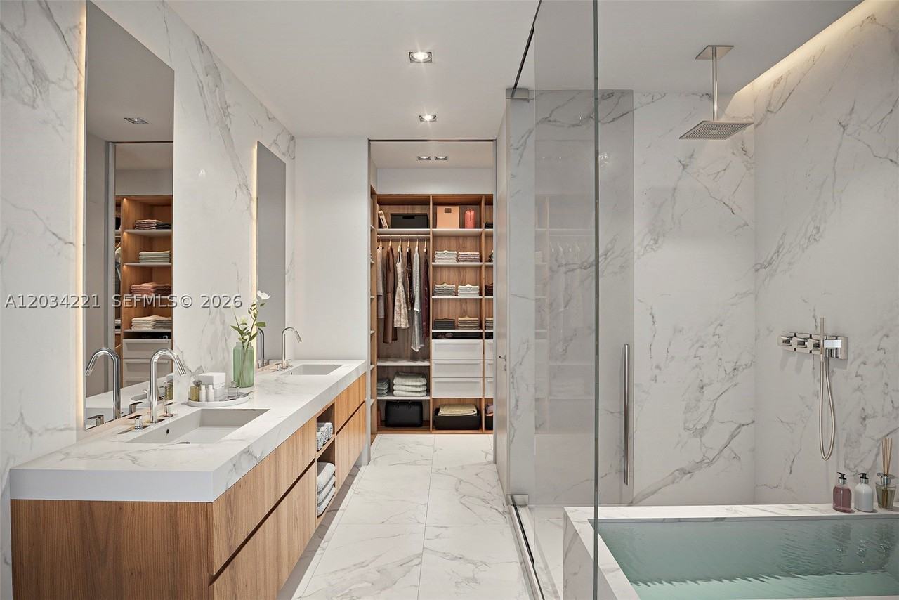 1400 Biscayne Blvd #4001 - Photo 5 of 37