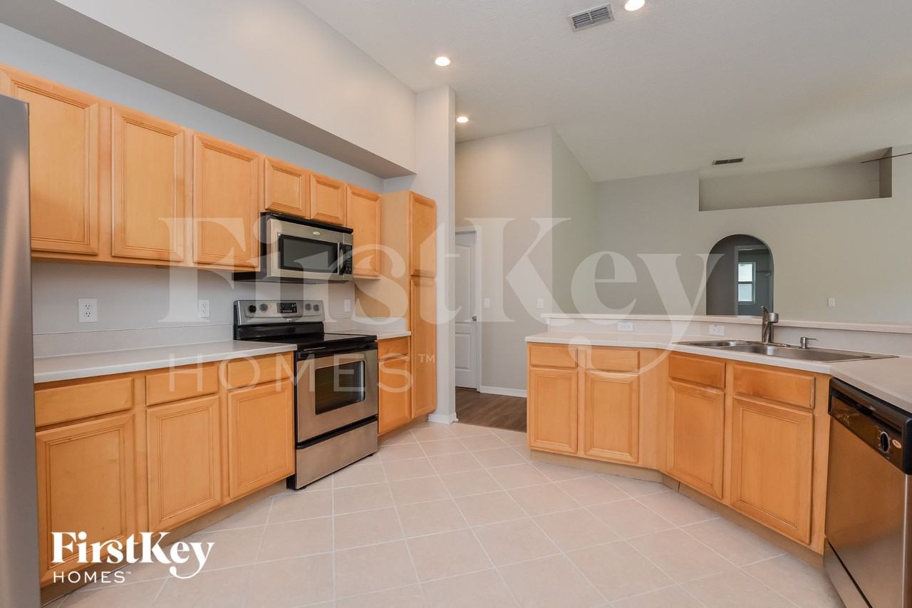 517 Fitzwilliam Way - Photo 5 of 15