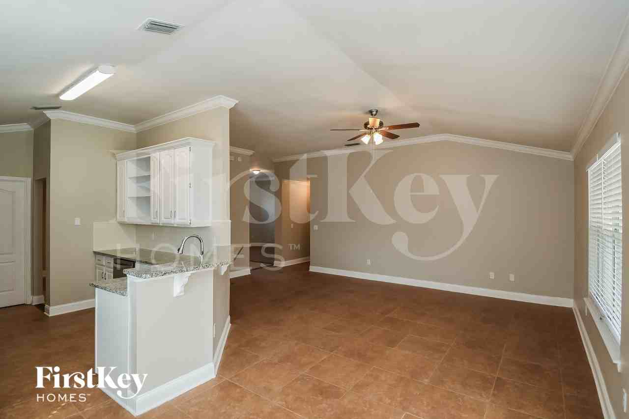 12332 Casheros Cove Dr S - Photo 6 of 16